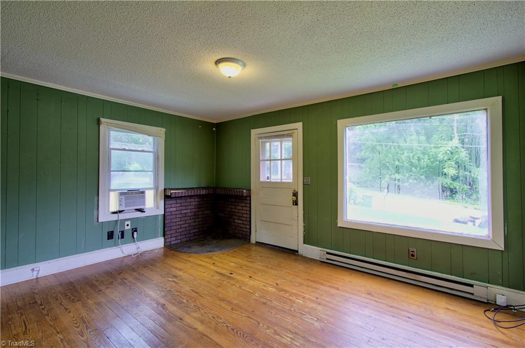 416 E Peachtree Drive Property Photo 4