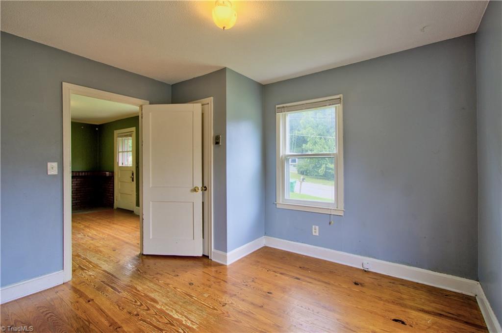 416 E Peachtree Drive Property Photo 6