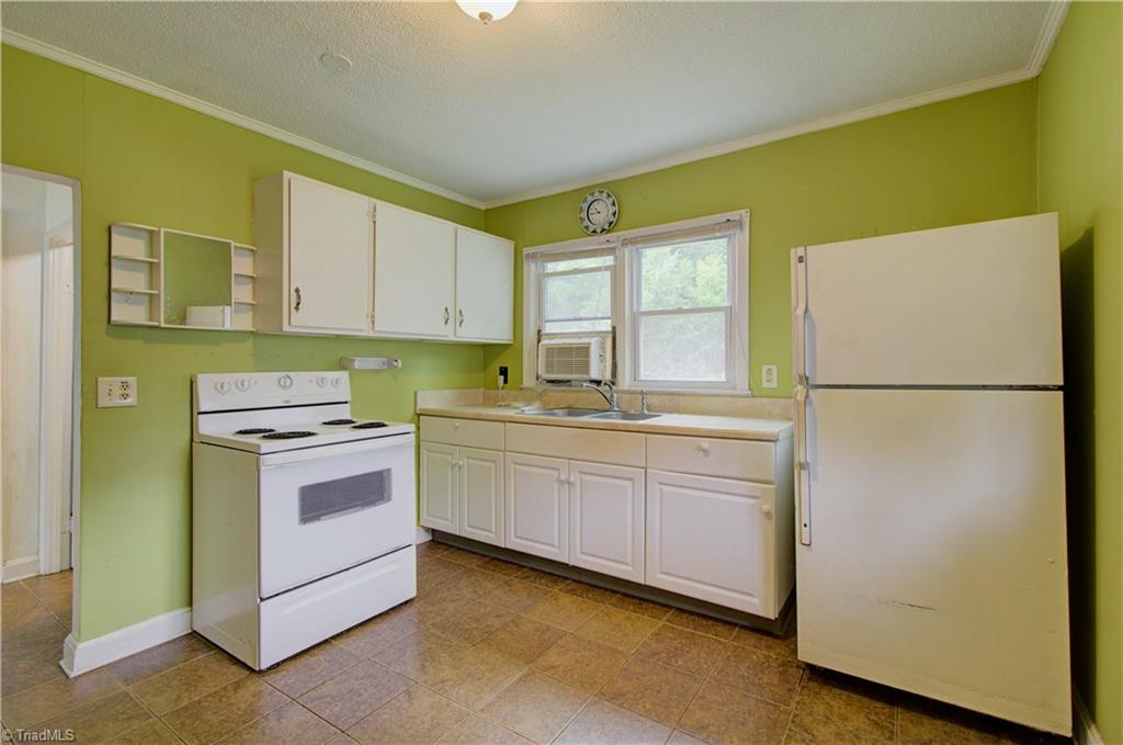 416 E Peachtree Drive Property Photo 12