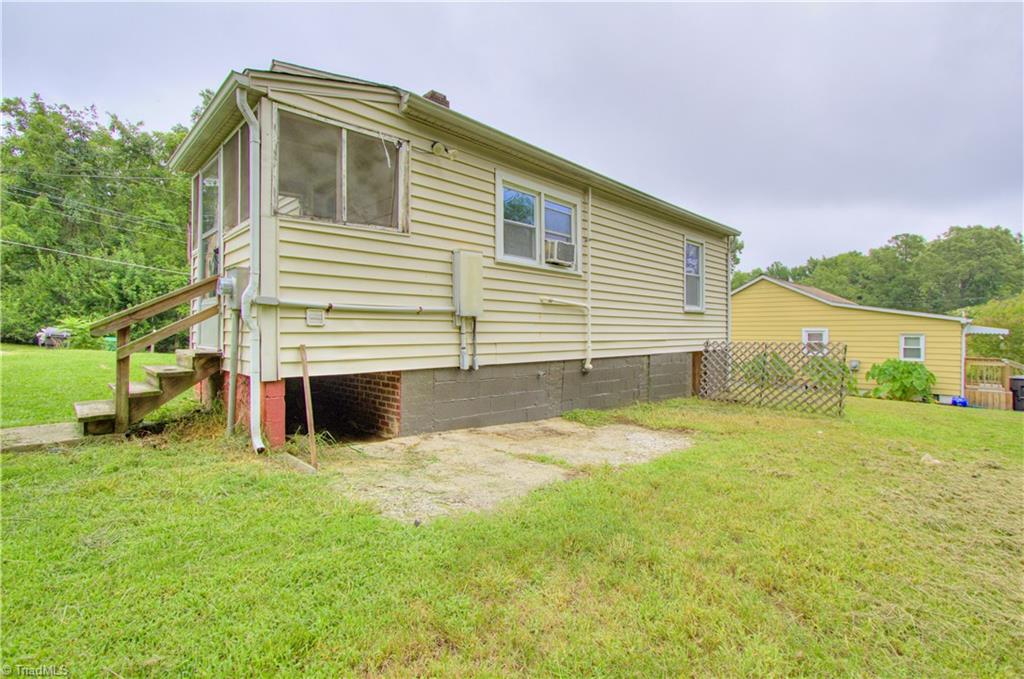 416 E Peachtree Drive Property Photo 21