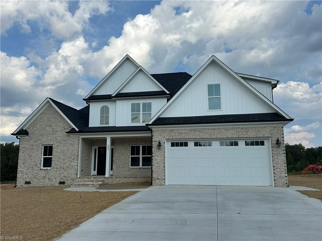 268 Cool Run Property Photo 3