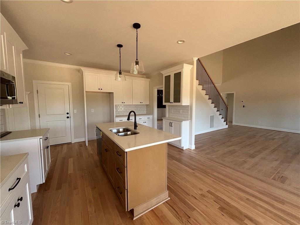 268 Cool Run Property Photo 8