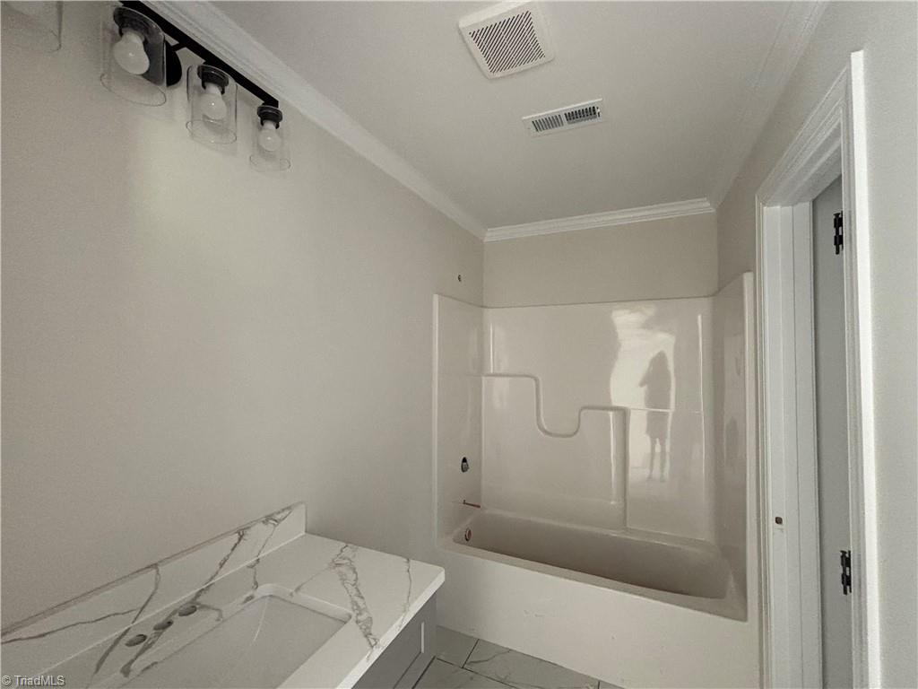 268 Cool Run Property Photo 11