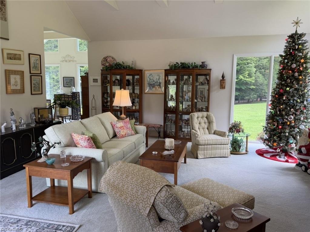 1230149 Property Photo 8