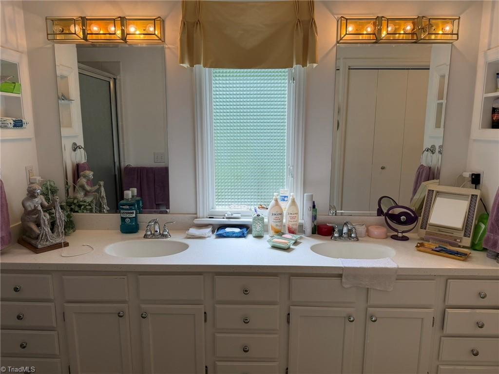 1230149 Property Photo 29