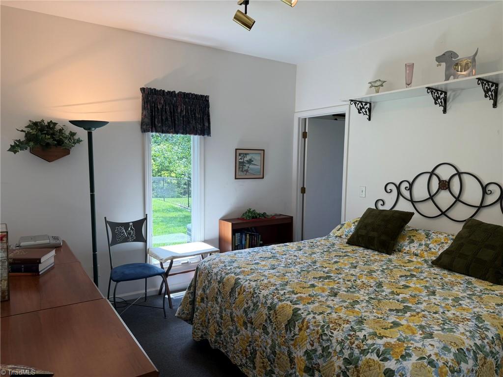 1230149 Property Photo 30