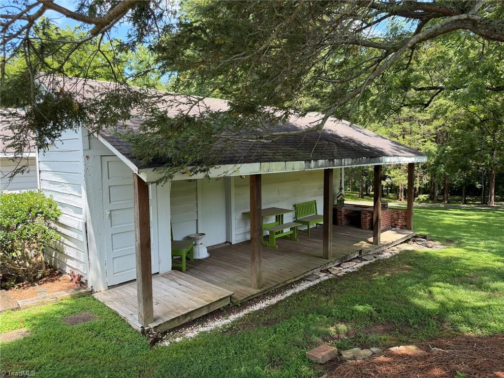 1230149 Property Photo 32