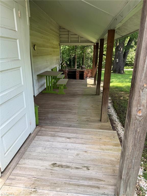 1230149 Property Photo 33
