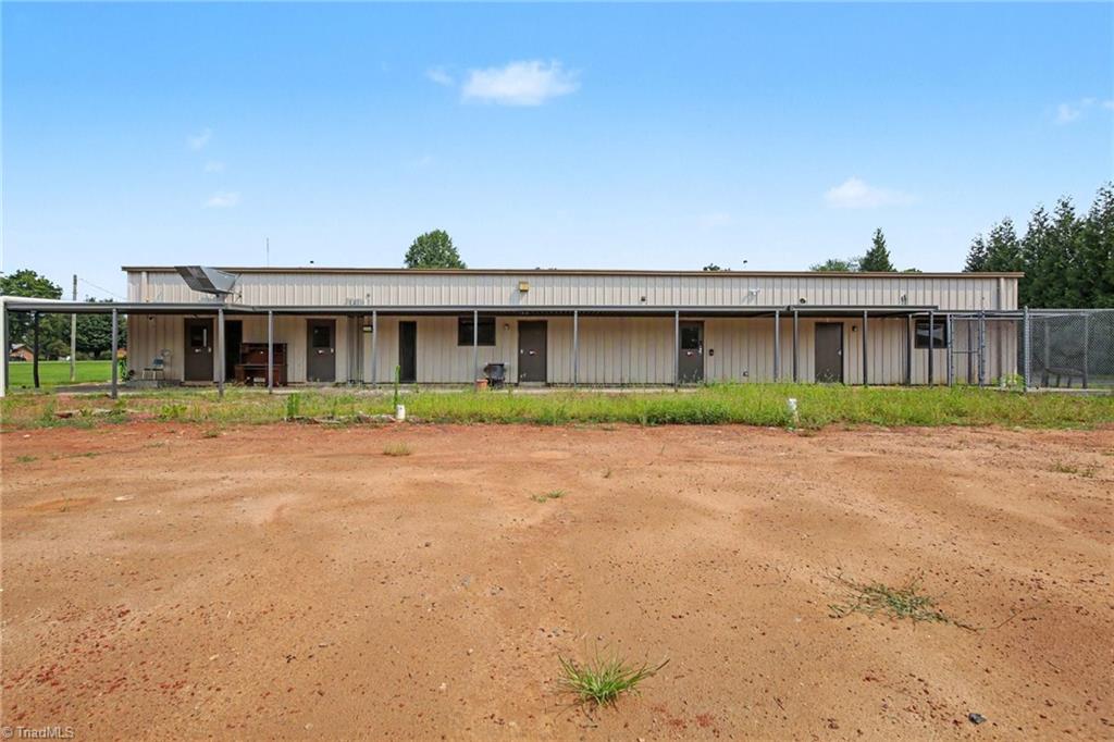 817 Meadowbrook Drive Property Photo 30