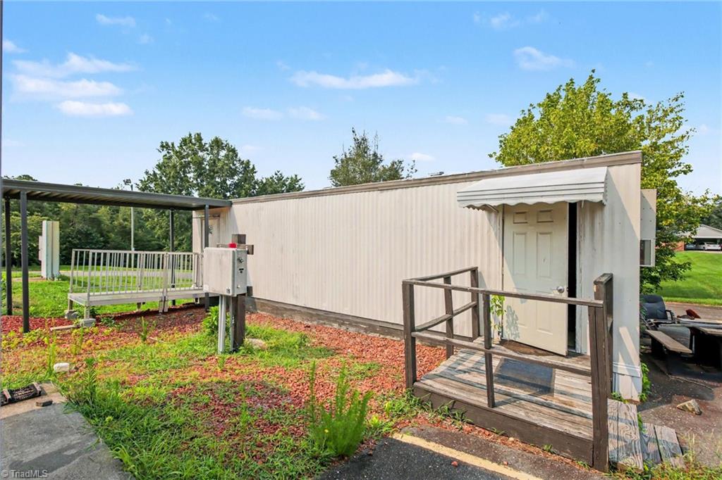 817 Meadowbrook Drive Property Photo 31