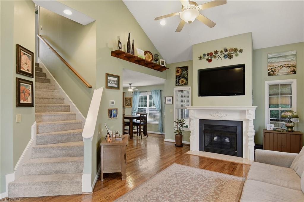 212 Santa Fe Circle Property Photo 4