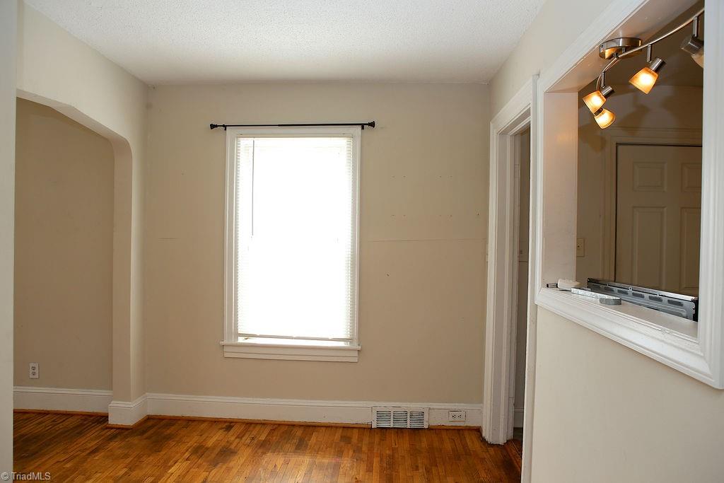 2214 Walker Avenue Property Photo 27