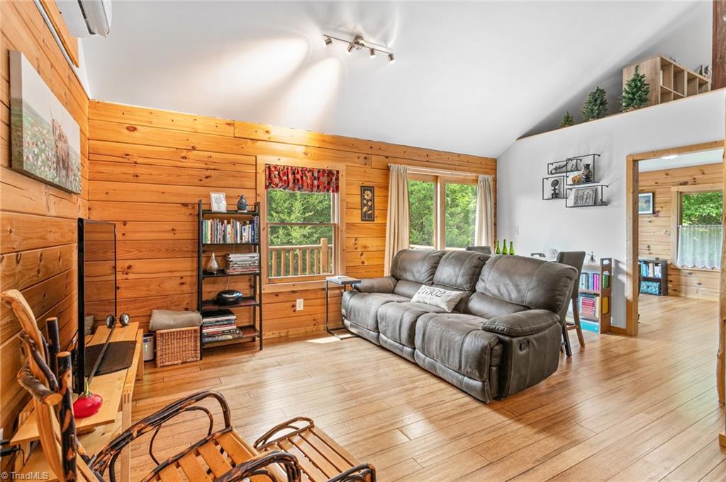 3953 Paylor Road Property Photo 19