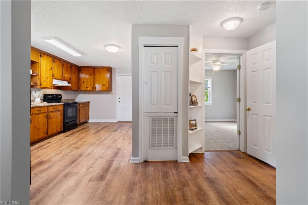 500 Washington Street Property Photo 8