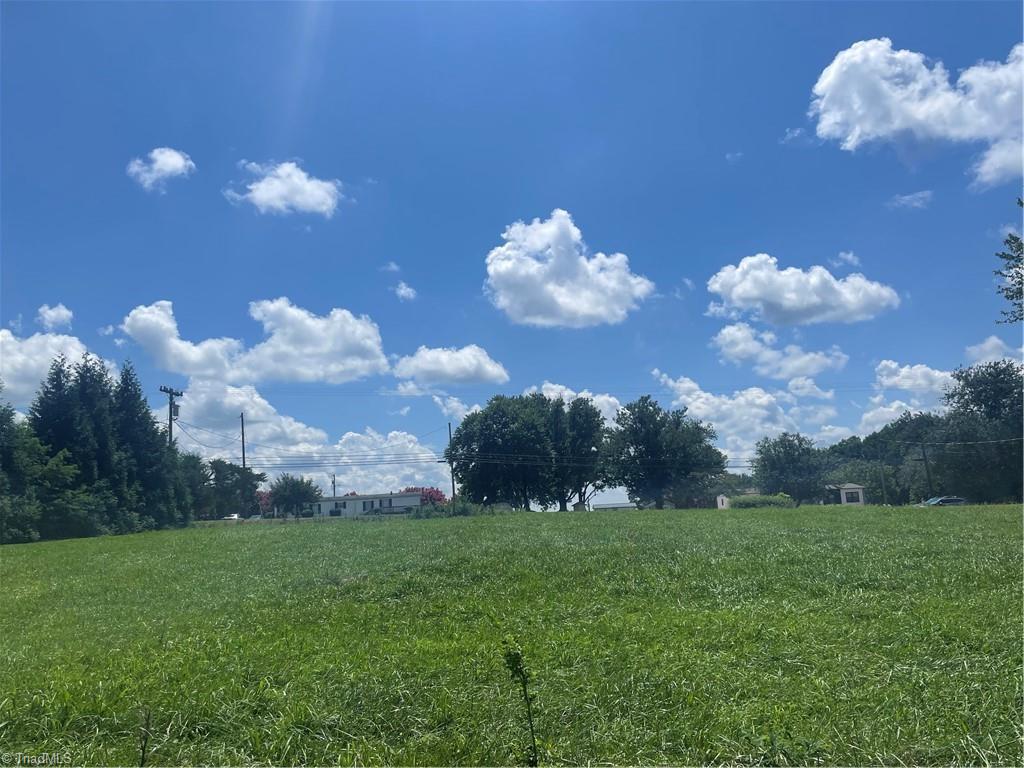 1213 Old Highway 21 Property Photo 13