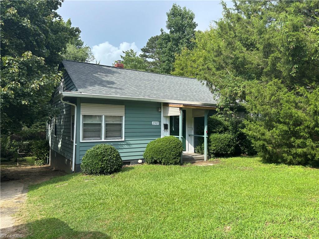 2305 E Lexington Avenue Property Photo 1