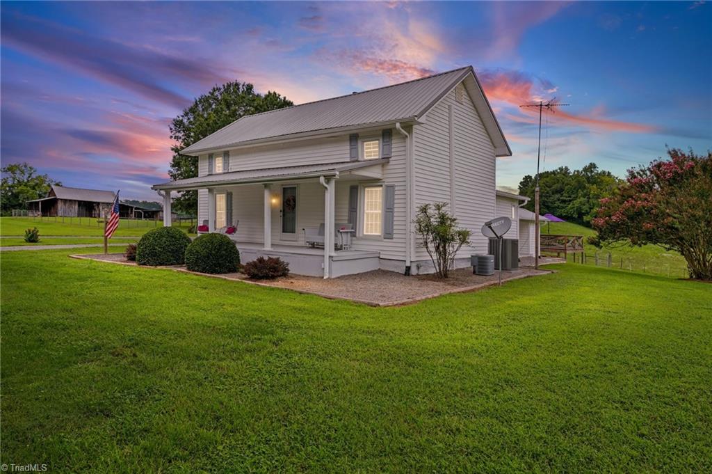 1824 Binkley Road Property Photo 1
