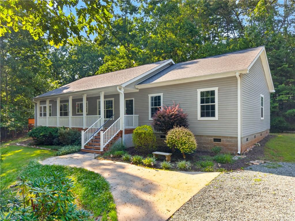 1507 Ridgewood Road Property Photo 1