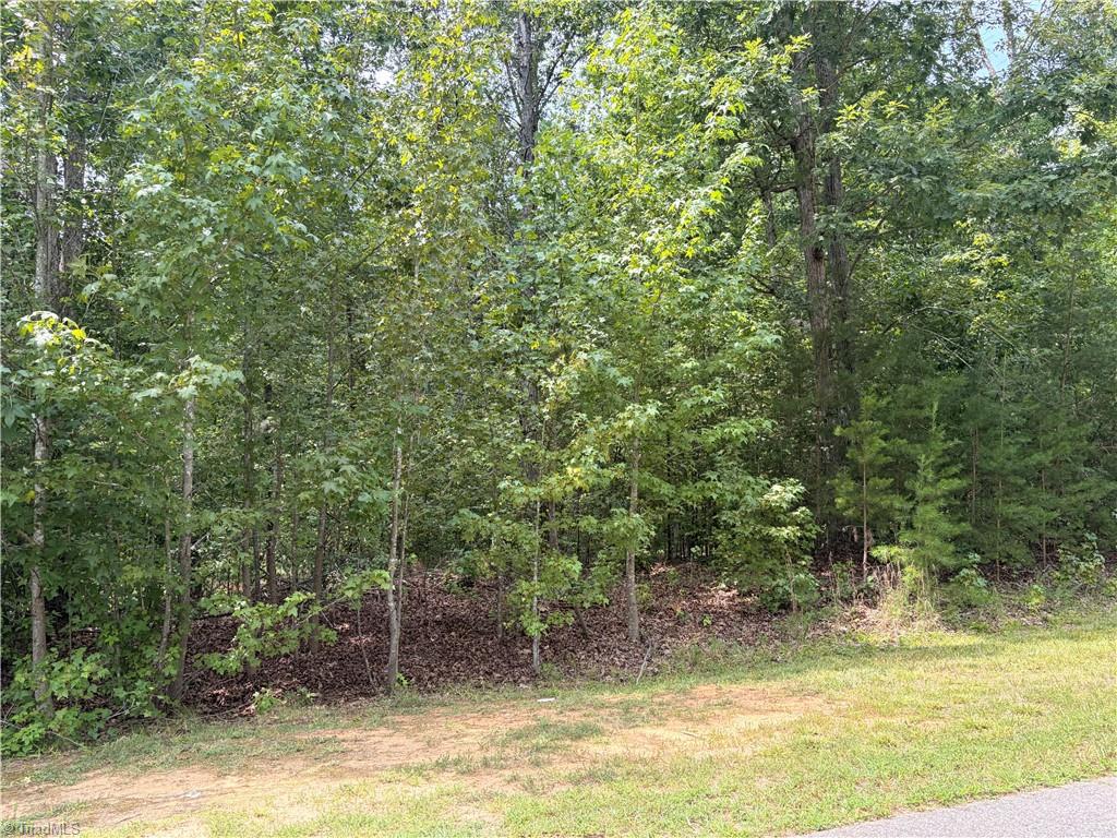 135 Glenrobin Drive Property Photo 1