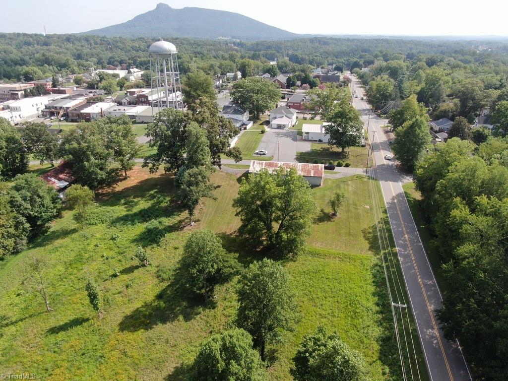 209 Second Street Property Photo 9