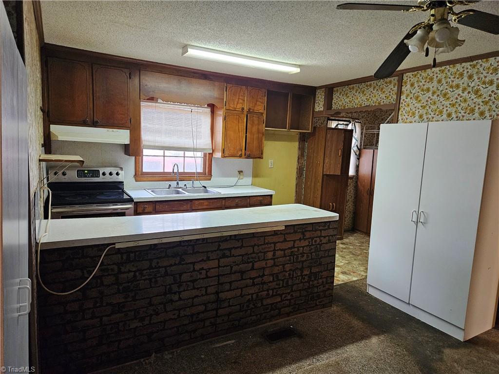 607 King Street Property Photo 7