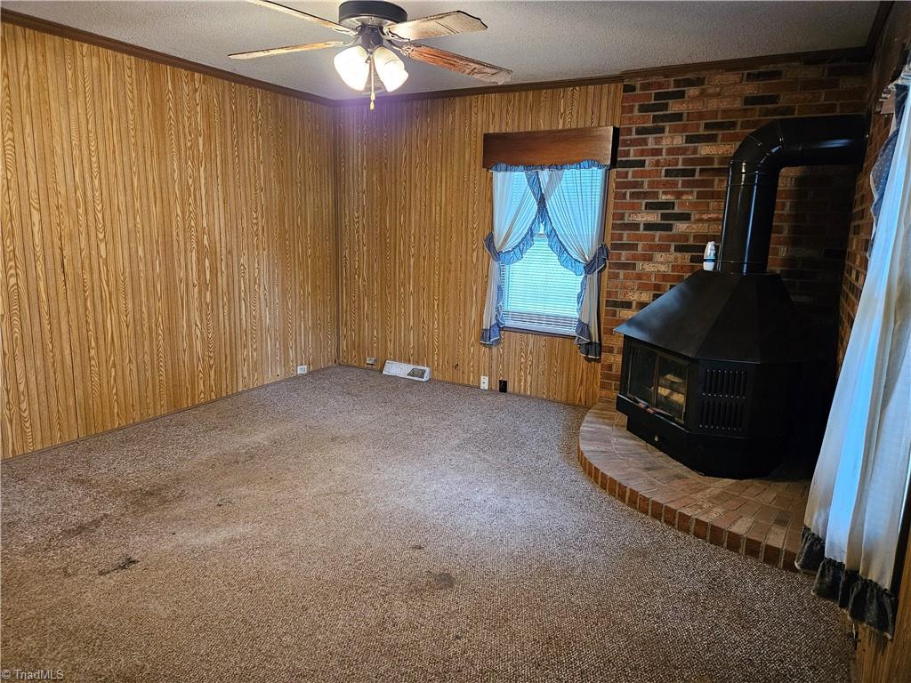 607 King Street Property Photo 14