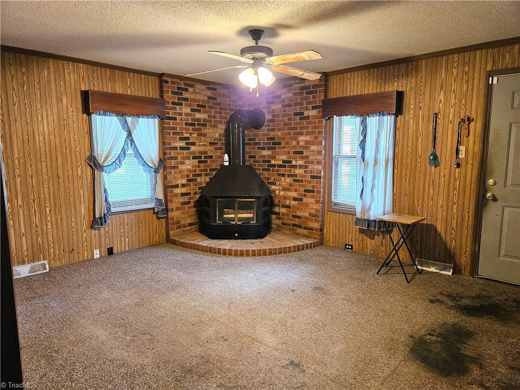 607 King Street Property Photo 15