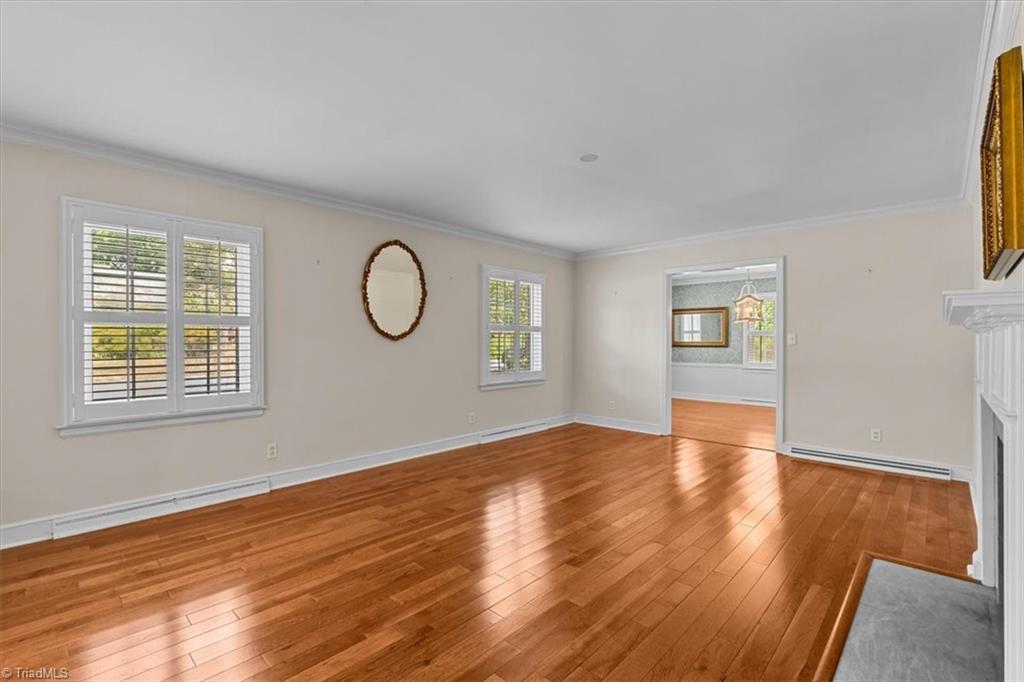 2321 Danbury Road Property Photo 8