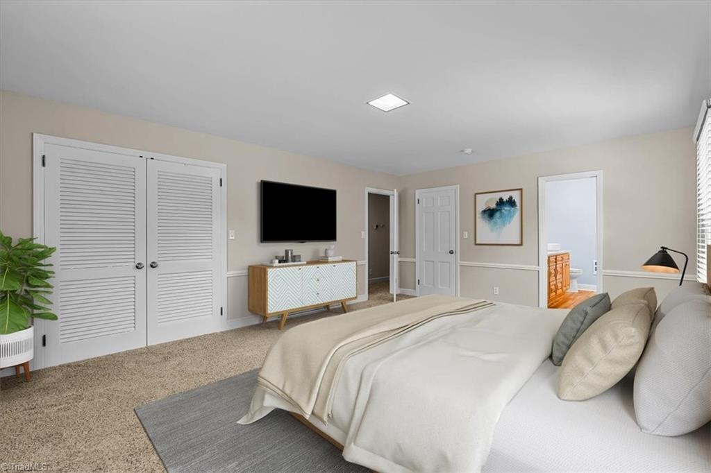2321 Danbury Road Property Photo 20
