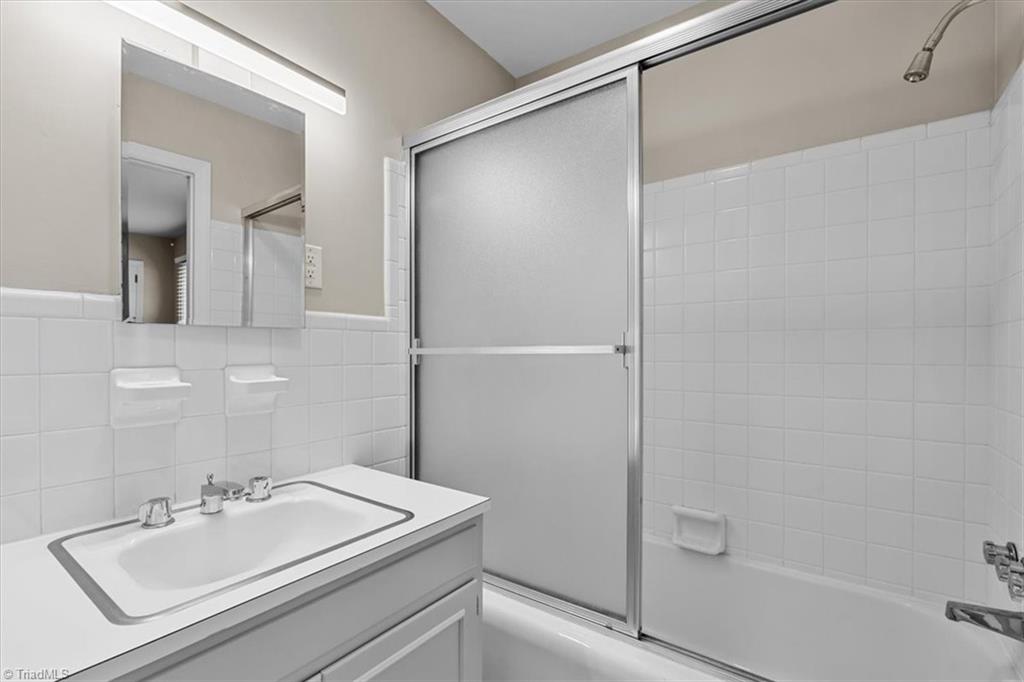 2321 Danbury Road Property Photo 27