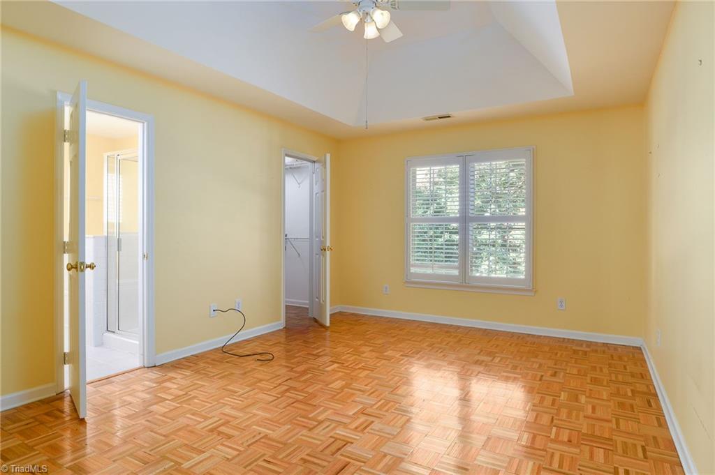 2315 Meadow Gate Drive Property Photo 13