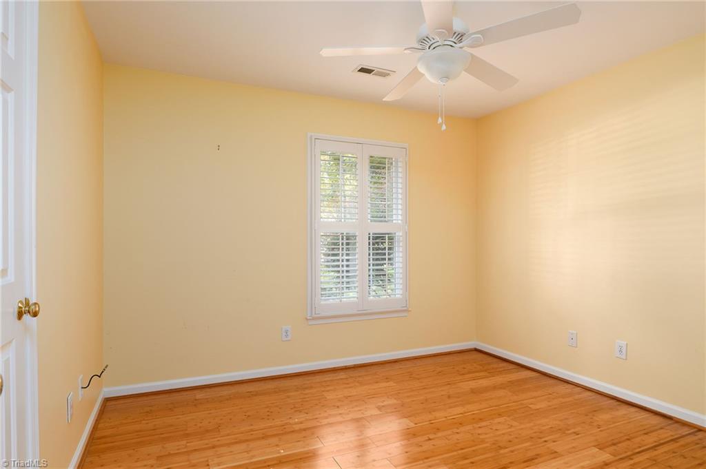 2315 Meadow Gate Drive Property Photo 19