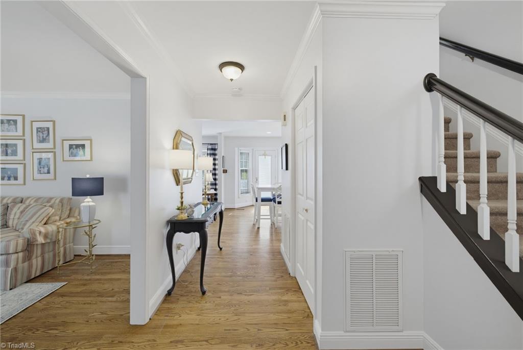 2111 Gate Post Drive Property Photo 14