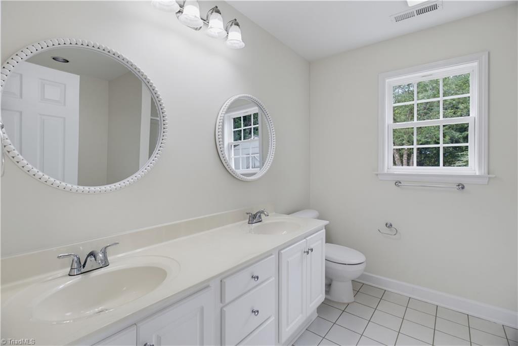 4758 Eagle Path Property Photo 18