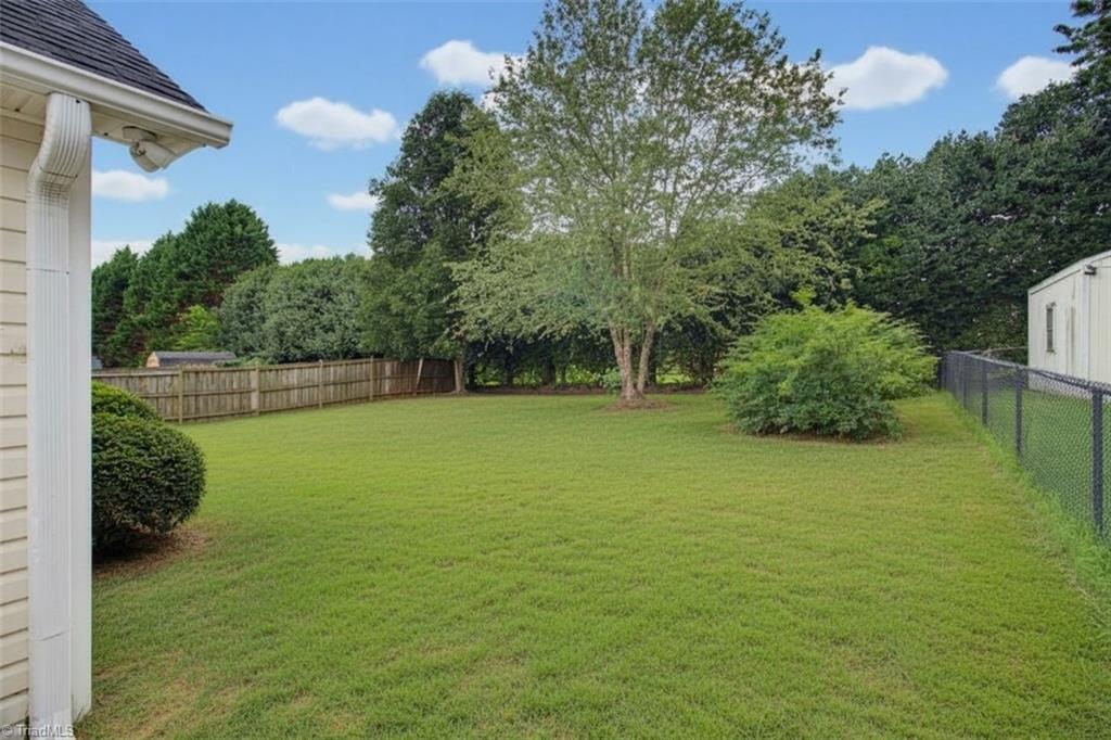 4758 Eagle Path Property Photo 28