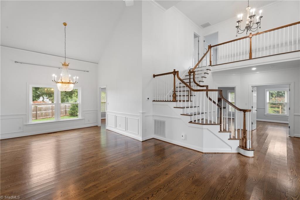 153 Suntree Drive Property Photo 4
