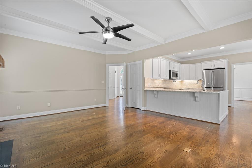 153 Suntree Drive Property Photo 13