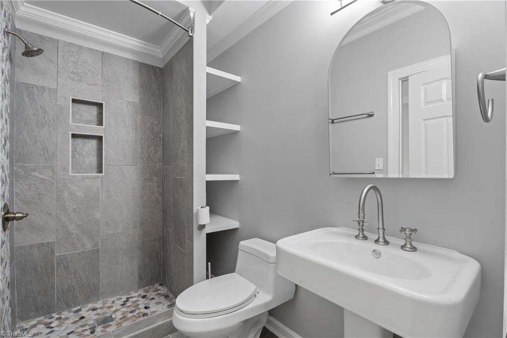 153 Suntree Drive Property Photo 19