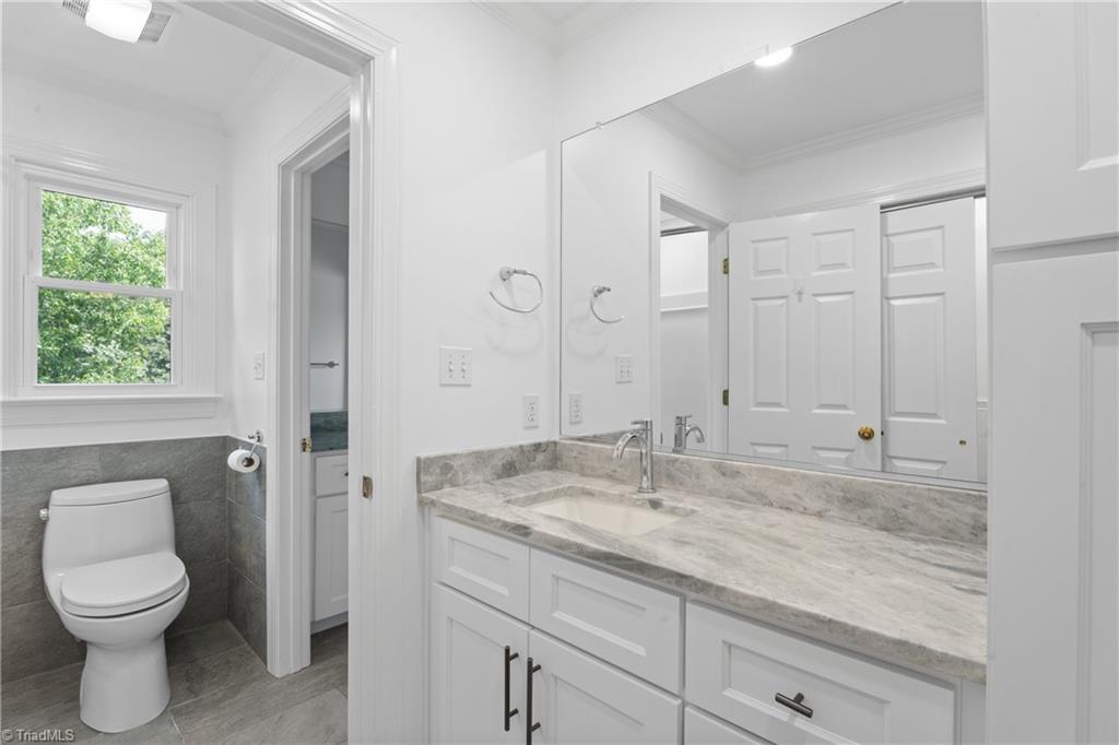 153 Suntree Drive Property Photo 29