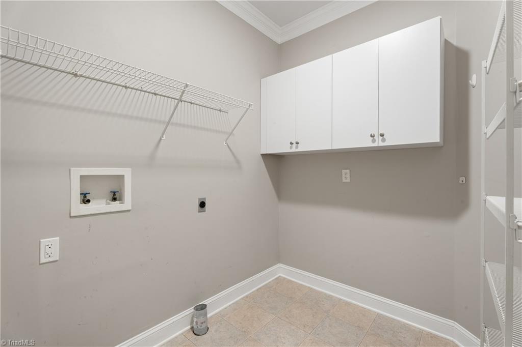 153 Suntree Drive Property Photo 30