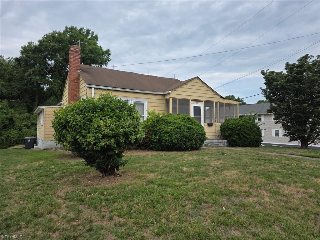 600 Warren Street Property Photo 1