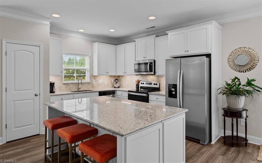 5617 Marblehead Drive Property Photo 11