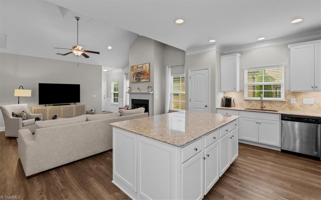 5617 Marblehead Drive Property Photo 12