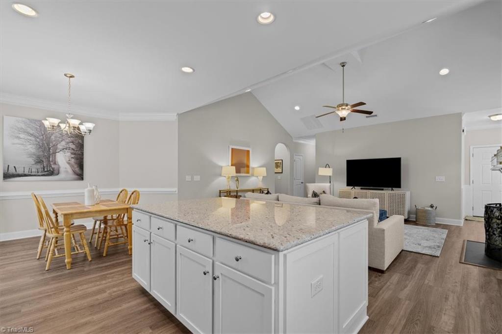 5617 Marblehead Drive Property Photo 13