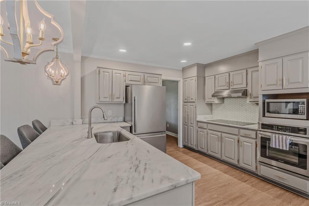 2160 Margaret Drive Property Photo 11