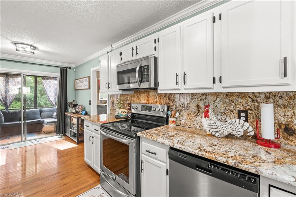 4763 Pineview Drive Property Photo 13