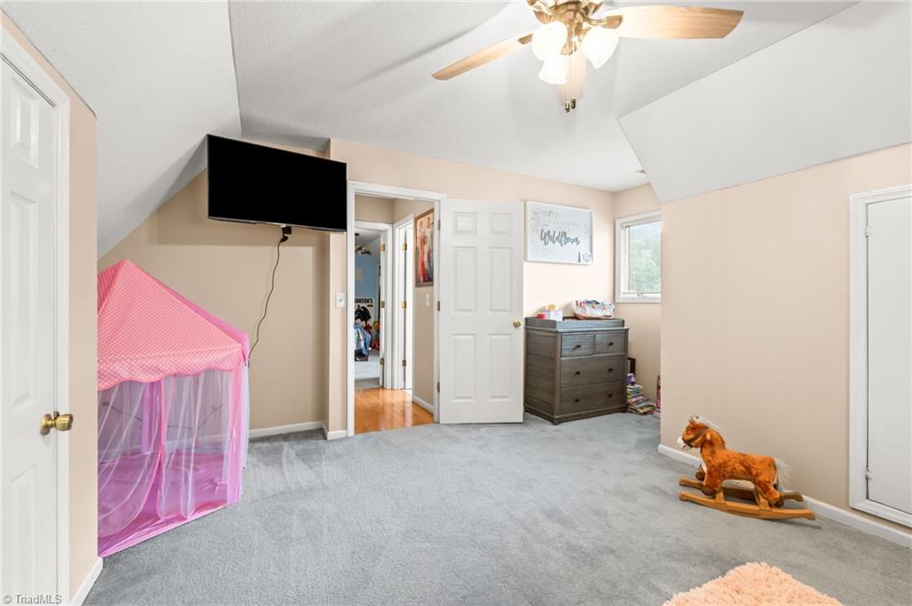 4763 Pineview Drive Property Photo 24