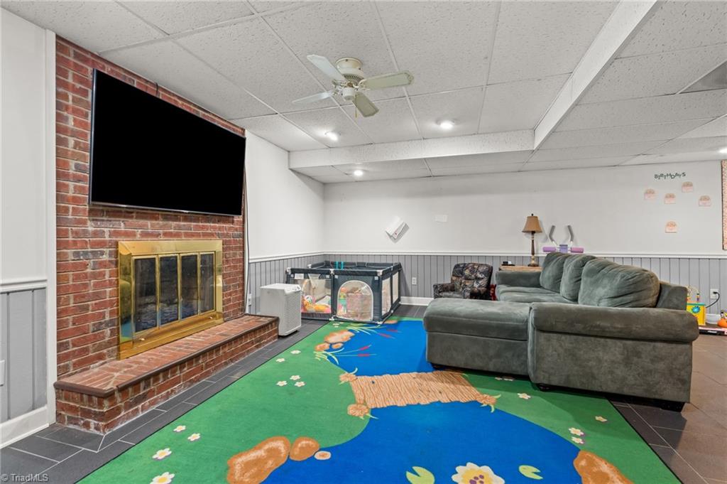 4763 Pineview Drive Property Photo 30
