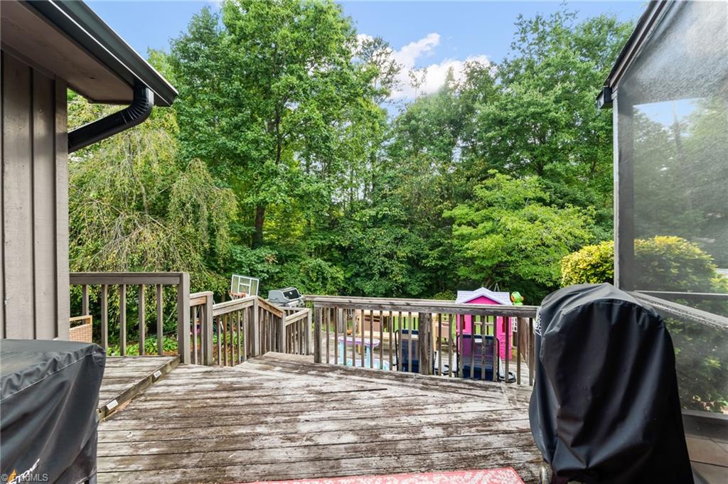 4763 Pineview Drive Property Photo 39