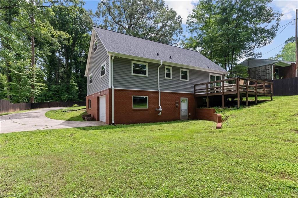 521 Dogwood Circle Property Photo 7